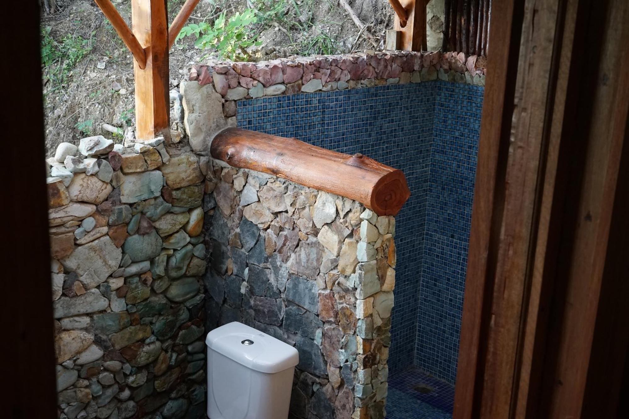 Waecicu Eden Beach Hotel Labuan Bajo Pokój zdjęcie