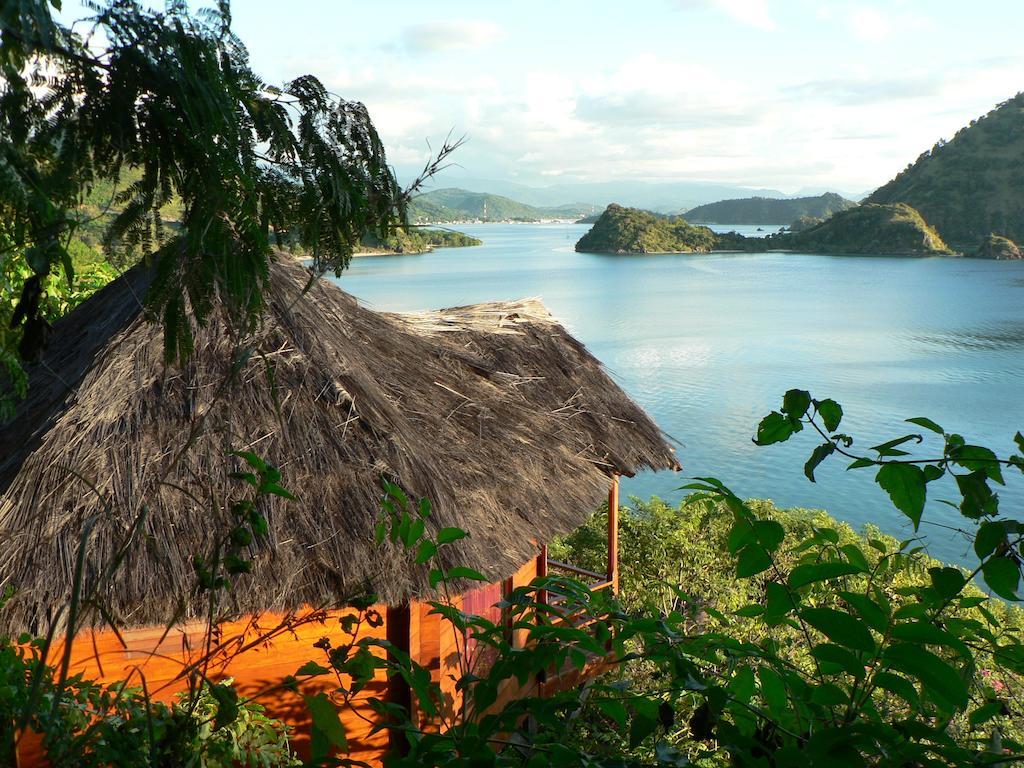 Waecicu Eden Beach Hotel Labuan Bajo Pokój zdjęcie